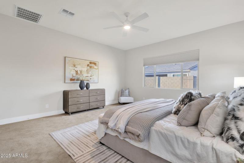 38-web-or-mls-1266-e-donato-dr