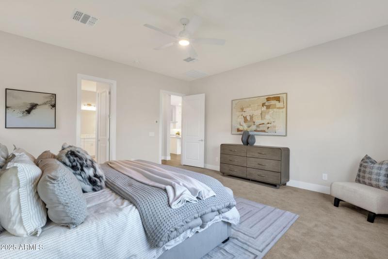 39-web-or-mls-1266-e-donato-dr