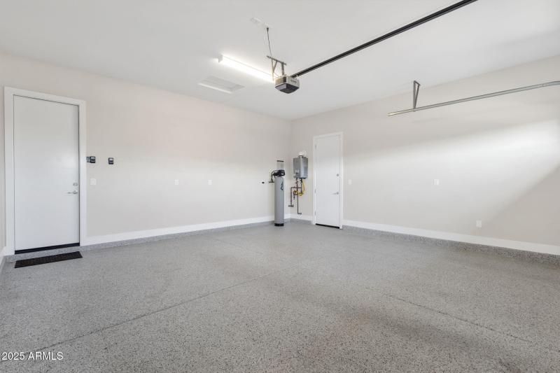 45-web-or-mls-1266-e-donato-dr