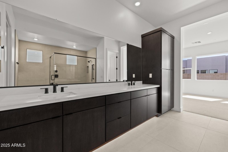 28)PRIMARY BATH