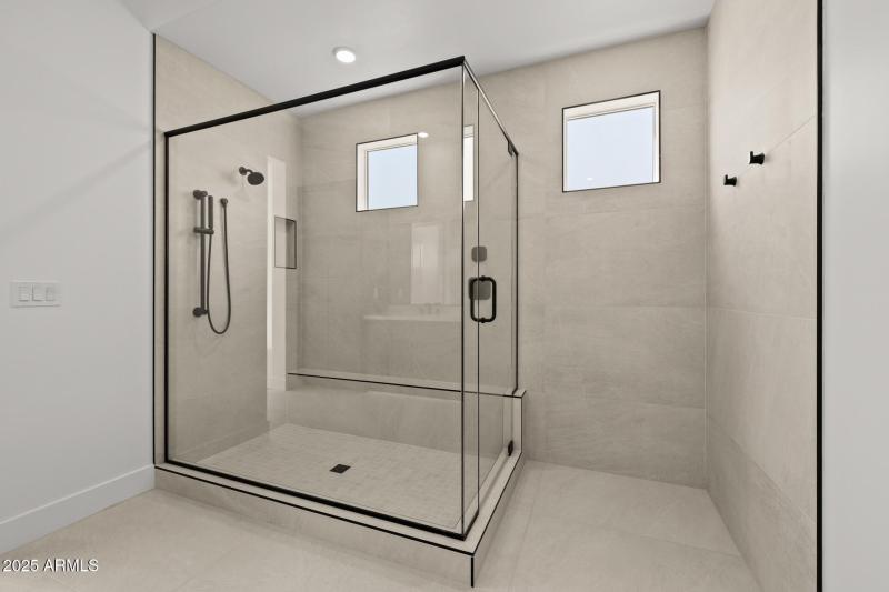 29)PRIMARY BATH