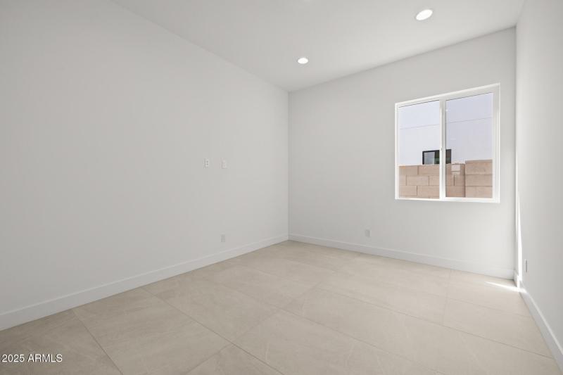 35)OFFICE