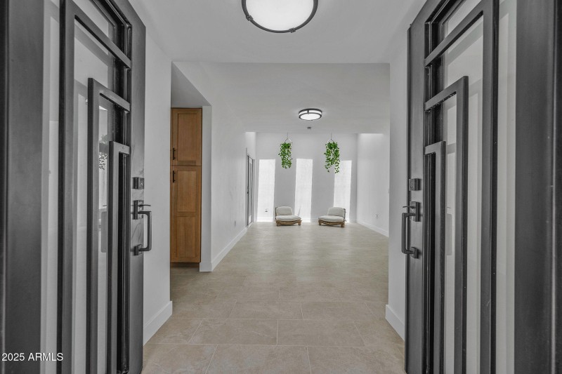 1925ELaneAvenue-6