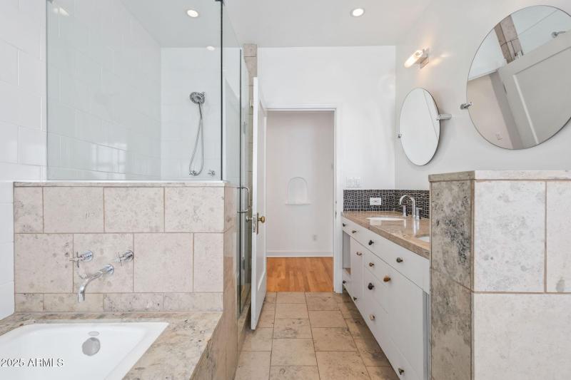 22-web-or-mls-22