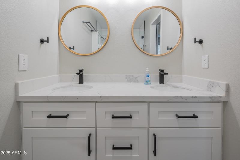primary_bath_2