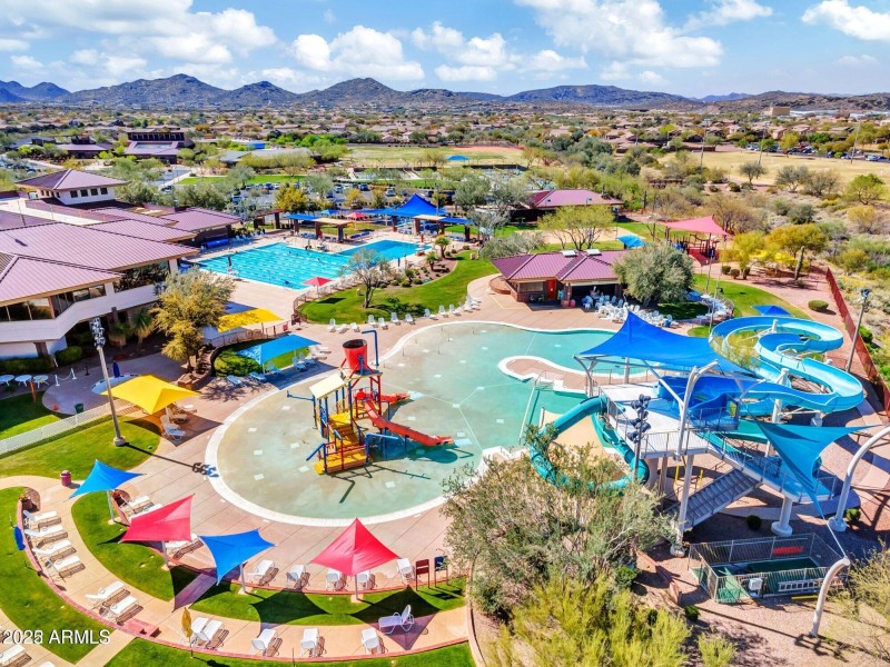 Community Pool2
