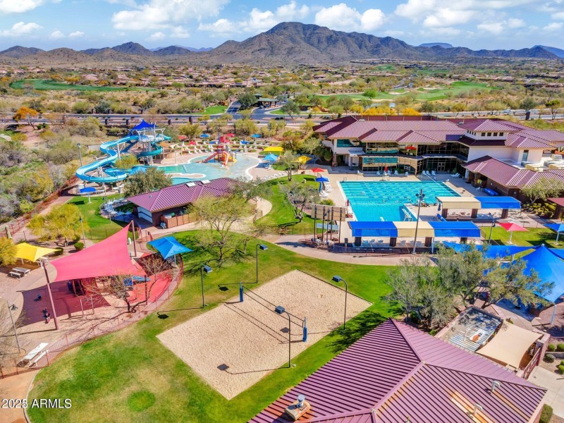 community Pool3