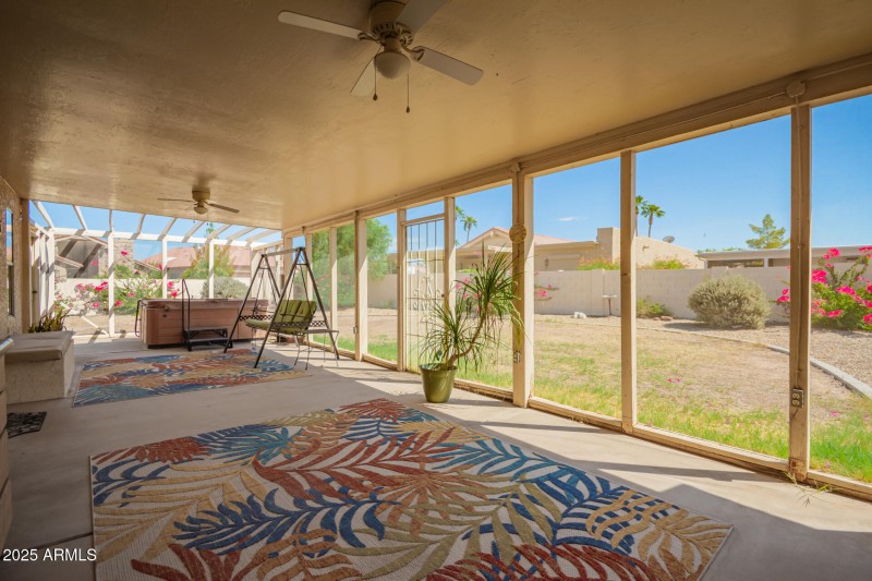 36 Screened Patio