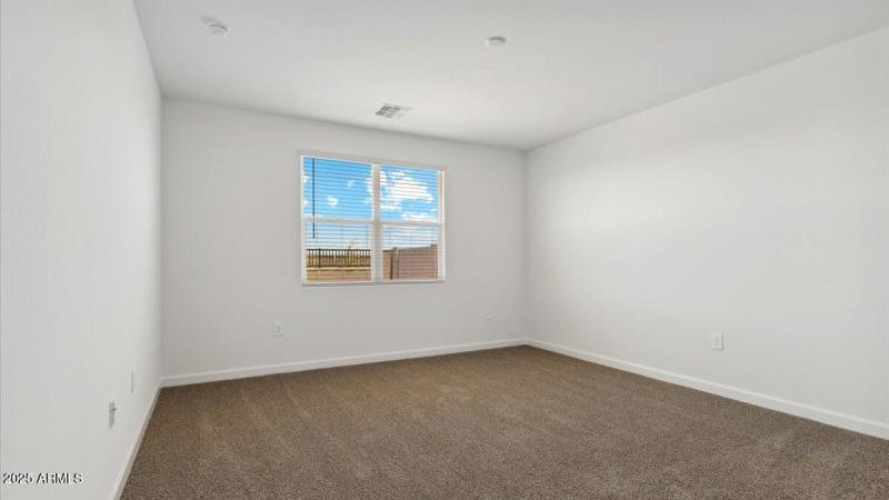 Hanna bedroom