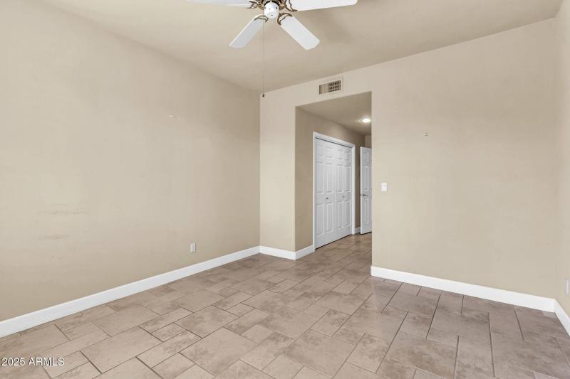 8100 E Camelback Rd-34