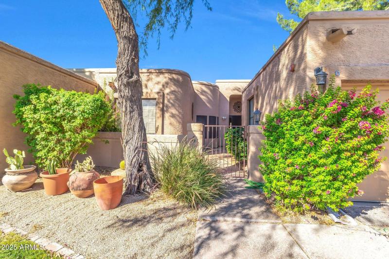 8100 E Camelback Rd-3