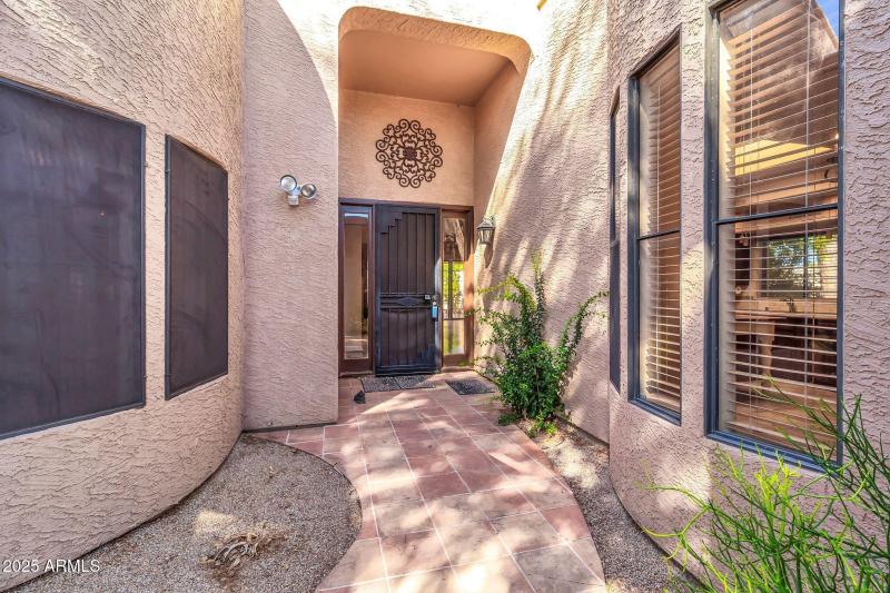 8100 E Camelback Rd-4