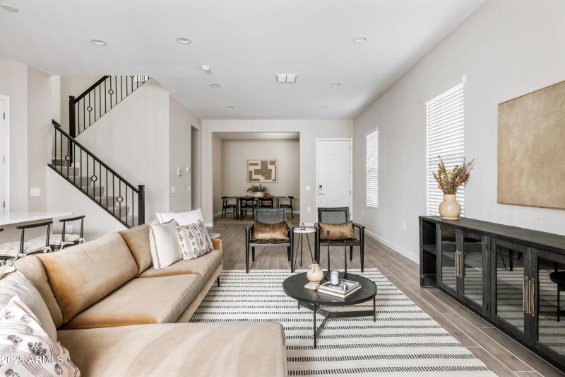 Living_Room_Photo_3