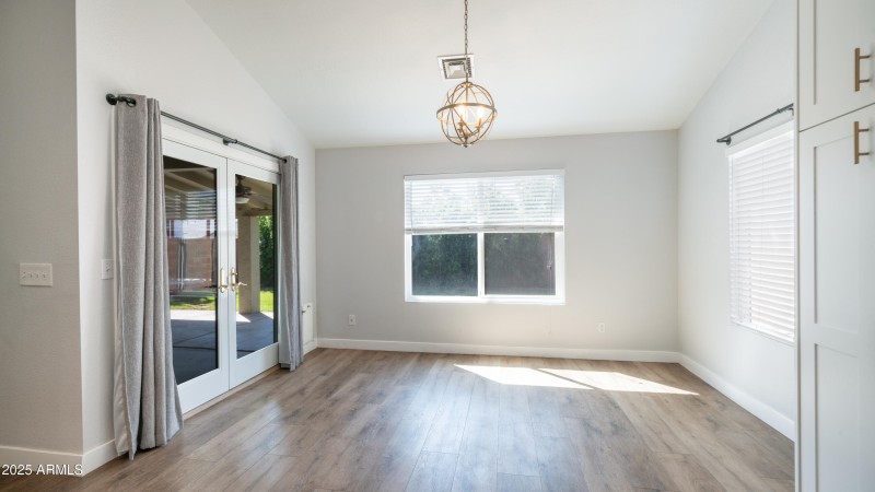 4411 E Ashurst Dr-11