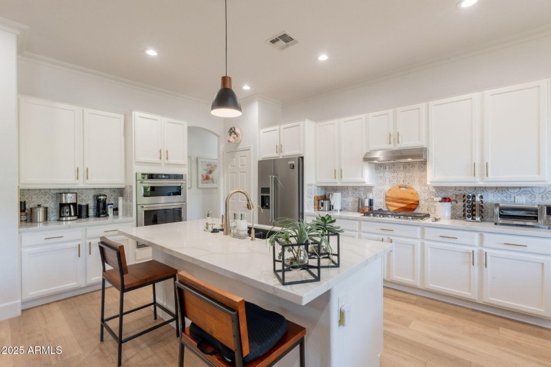 Springfield Lakes Hom
