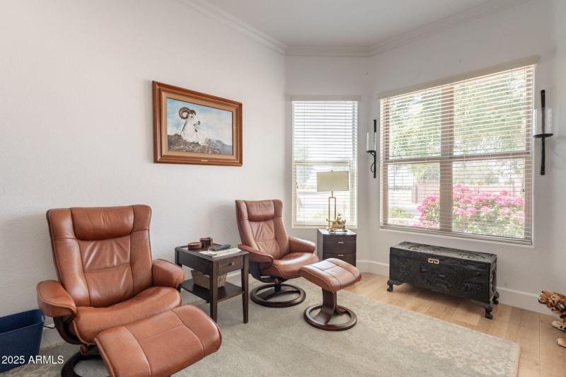 Springfield Lakes Hom