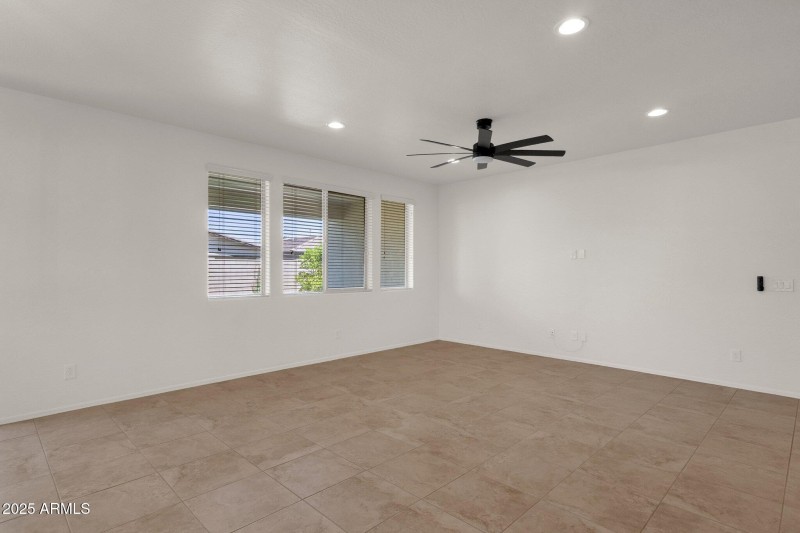 14-web-or-mls-22472-e-sonoqui-blvd