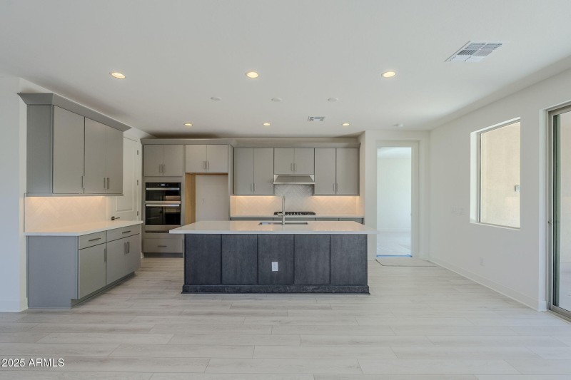 Neutral Finishes