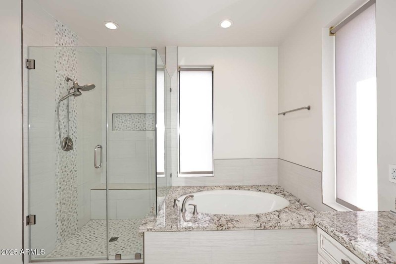 Primary Bath-Garden Tub