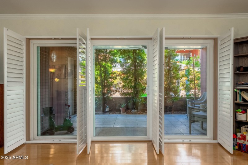 123 E Palm Ln UNIT A - 10