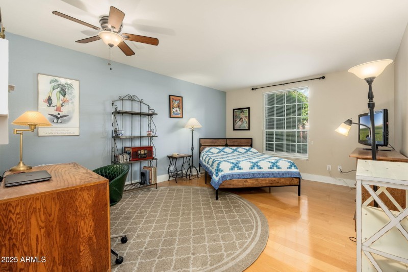 123 E Palm Ln UNIT A - 18