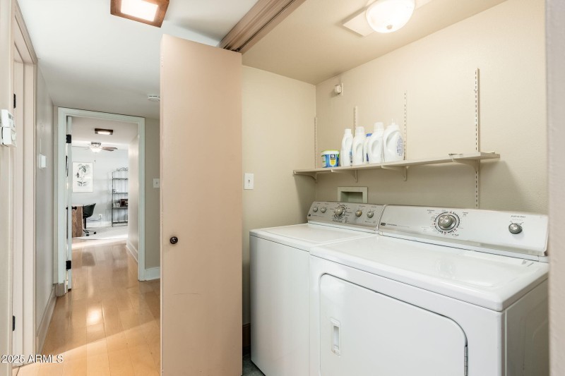 123 E Palm Ln UNIT A - 26