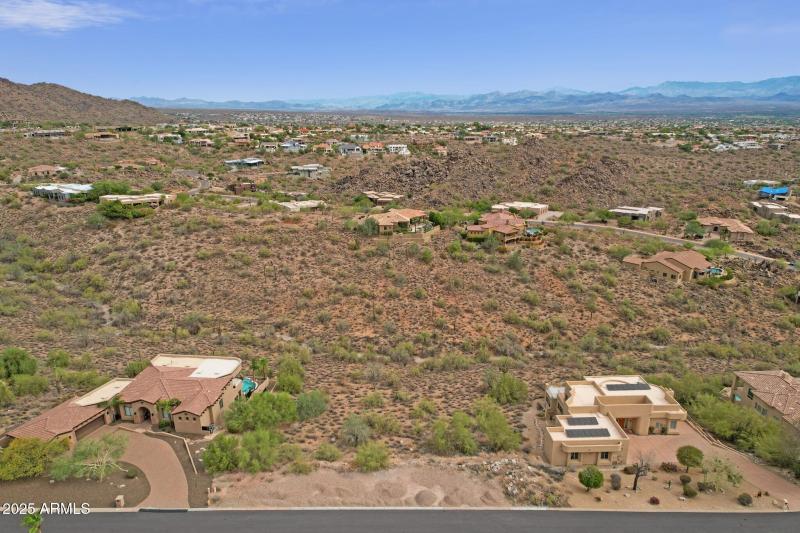 011_Aerial Front View