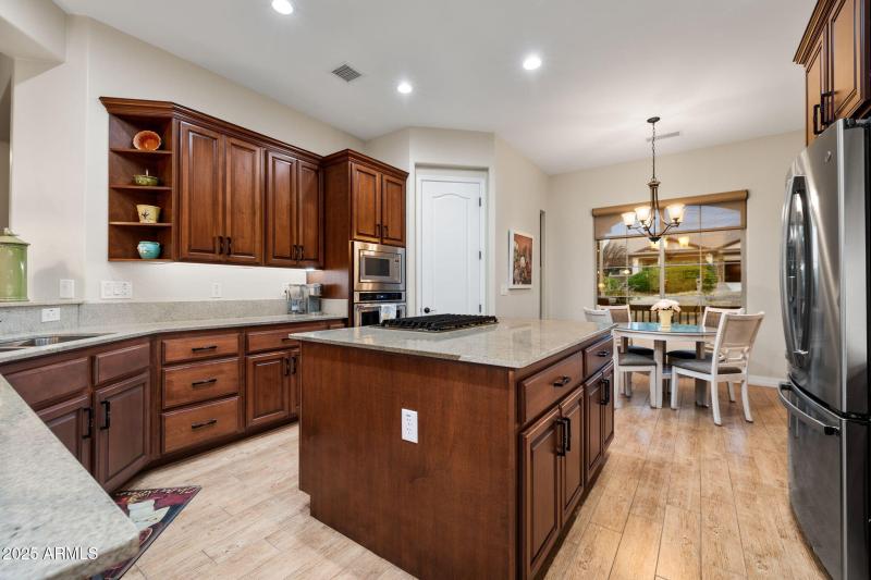 23-Kitchen_1