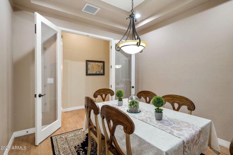30-Dining Room_2
