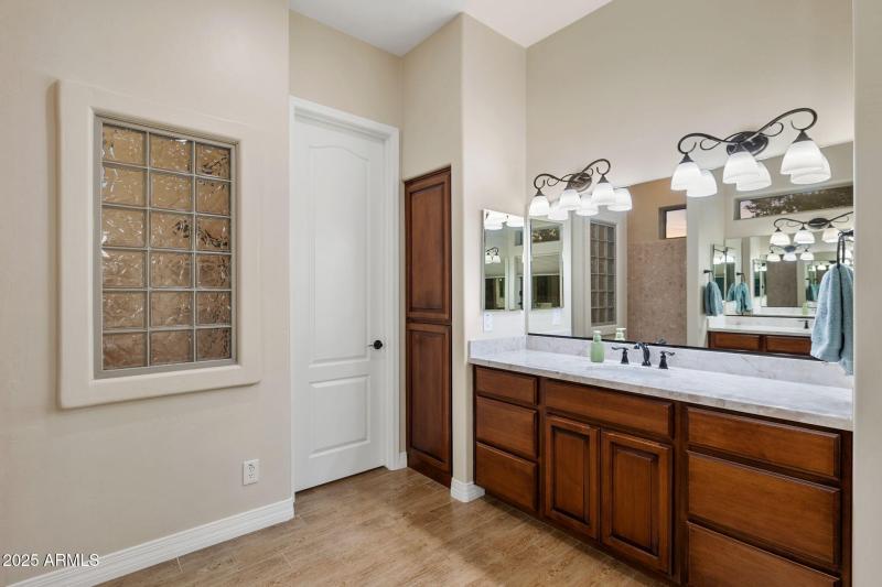 35-Primary Bathroom_2