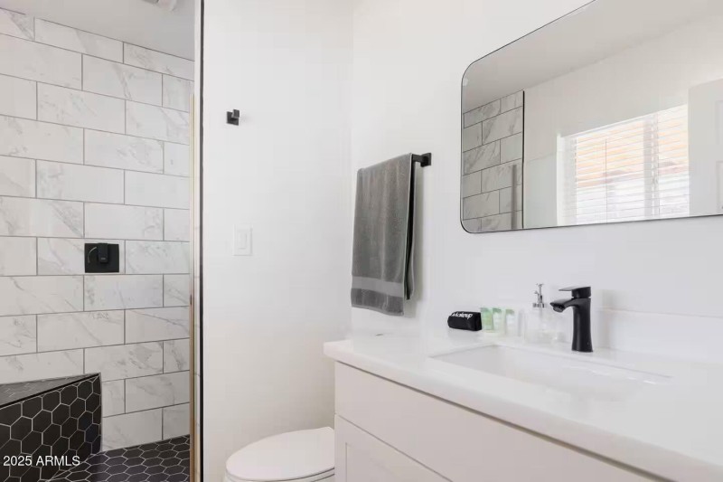 e39aa2db-5575-46ec-b104-c585a908cbef