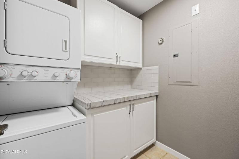 CAMINO ACEQUIA Drive, 8