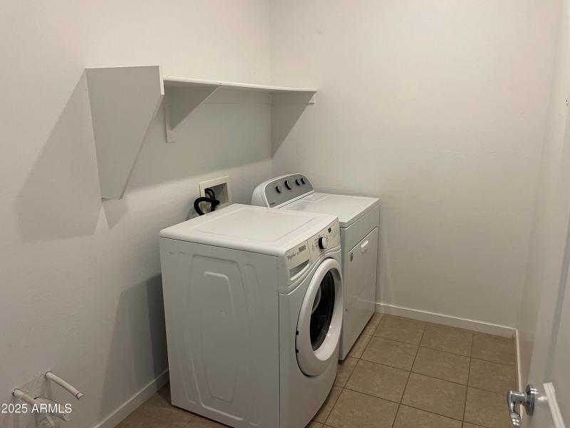 Hensley Laundry Room