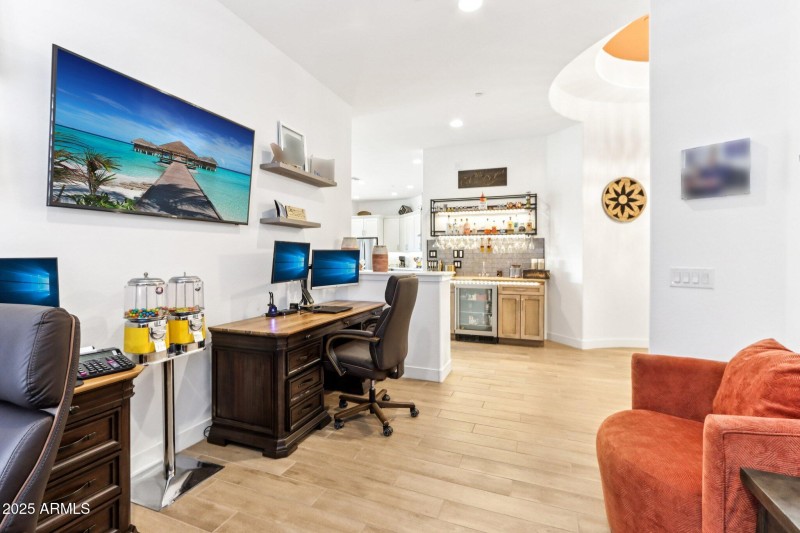 Flex Room/Office