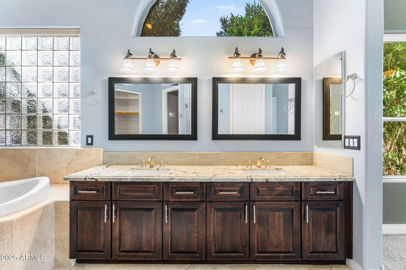 4410 E Robin Ln | Desert Ridge