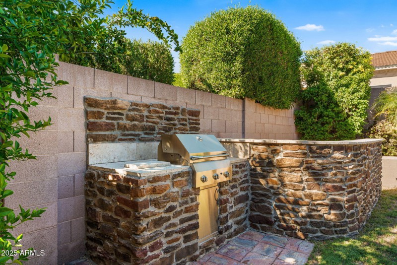 4410 E Robin Ln | Desert Ridge