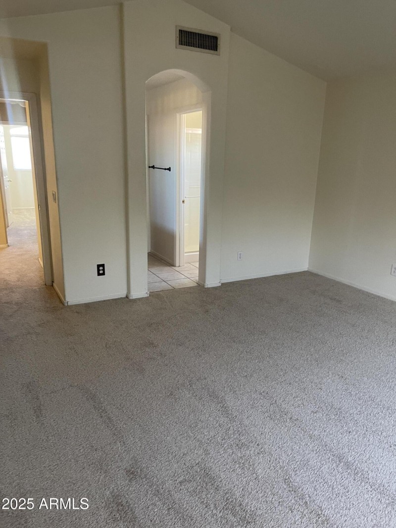 20250919_224733131_iOS