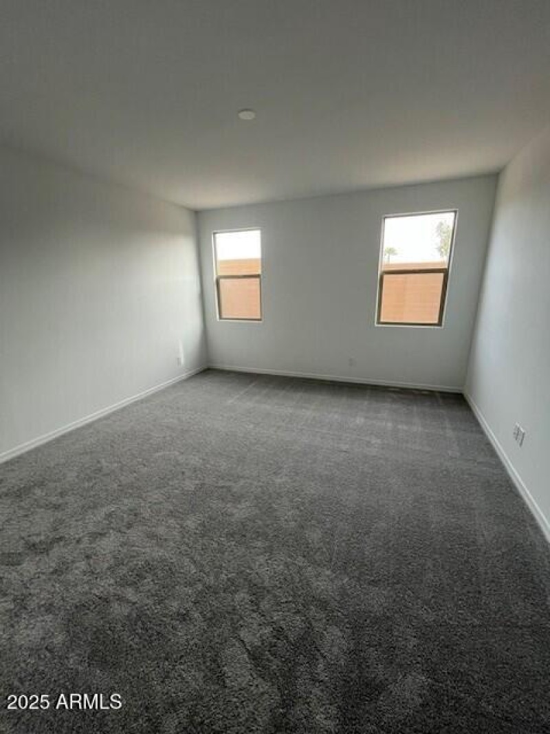 8827 W Pasadena Ave - Ready Now!