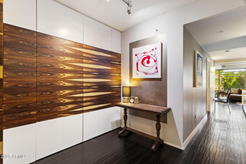 13-web-or-mls-7147-e-rancho-vista-dr