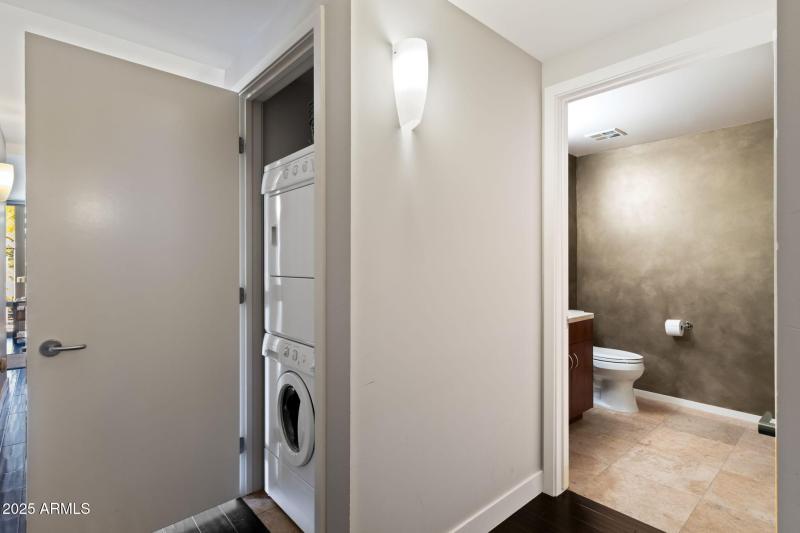 16-web-or-mls-7147-e-rancho-vista-dr