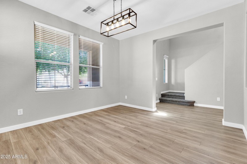 3257 E Tulsa St-8