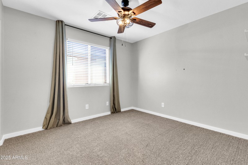 3257 E Tulsa St-26
