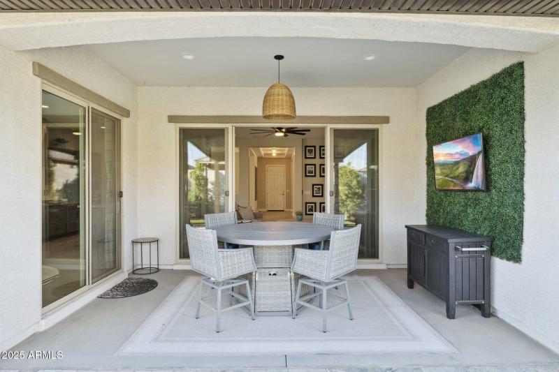 41-web-or-mls-12047-e-sereno-rd