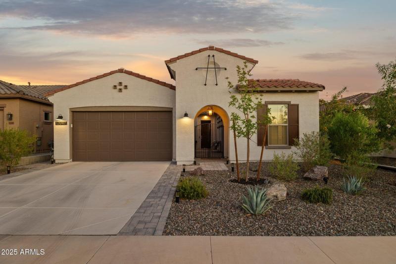 58-web-or-mls-12047-e-sereno-rd