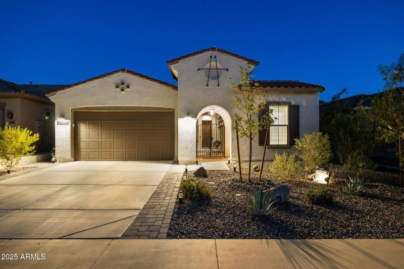 73-web-or-mls-12047-e-sereno-rd