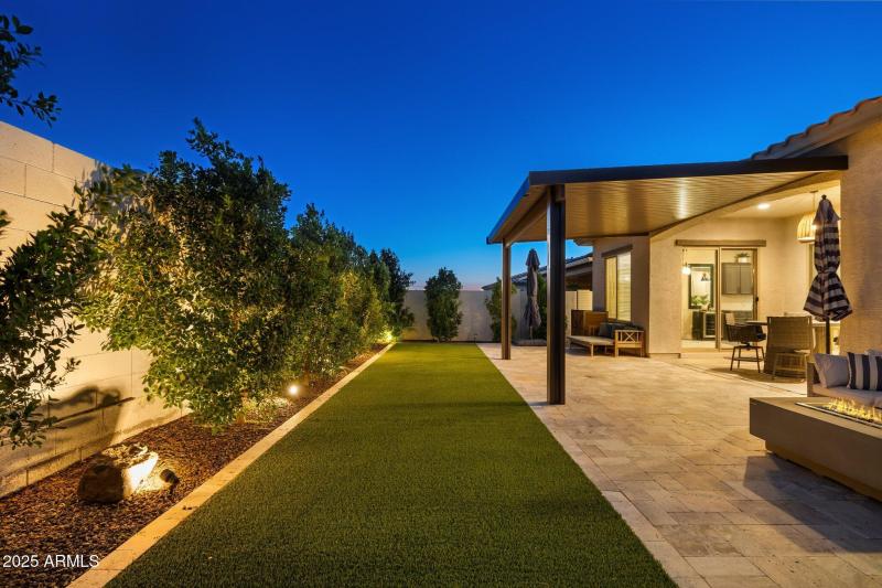 83-web-or-mls-12047-e-sereno-rd