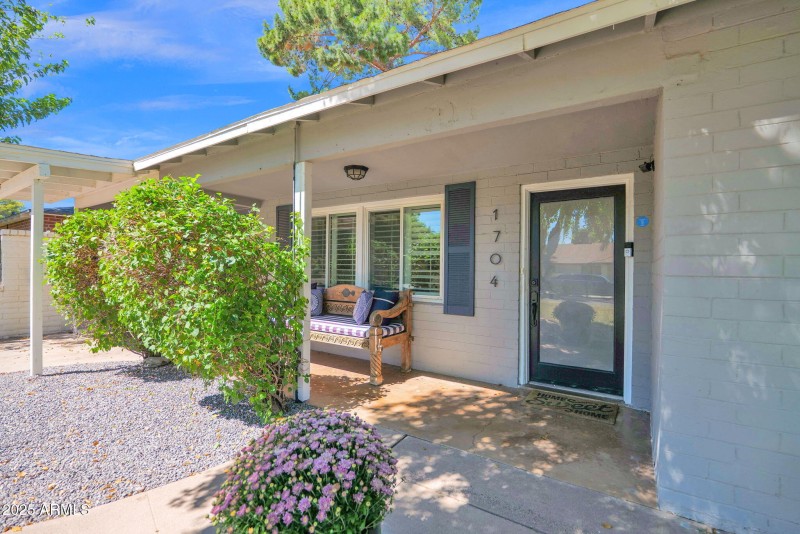 14-web-or-mls-P1304171