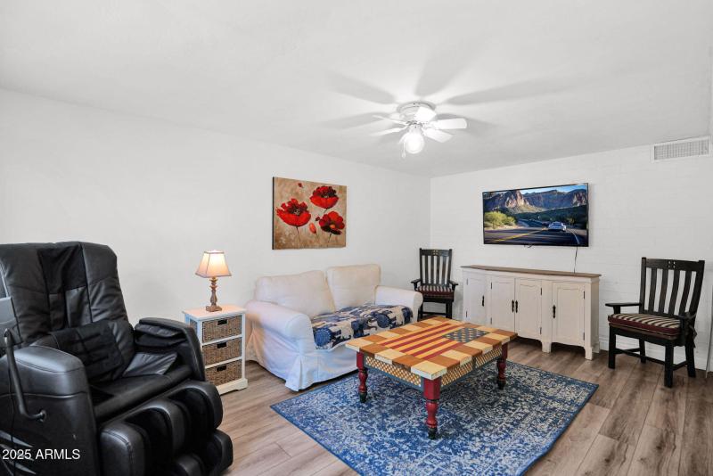 29-web-or-mls-P1304198