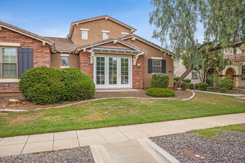 15366 W Bloomfield Rd-2