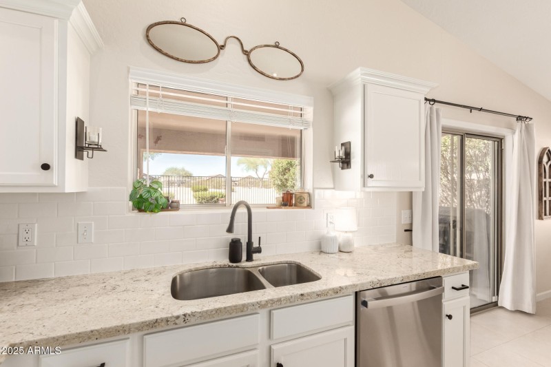 11 Kitchen